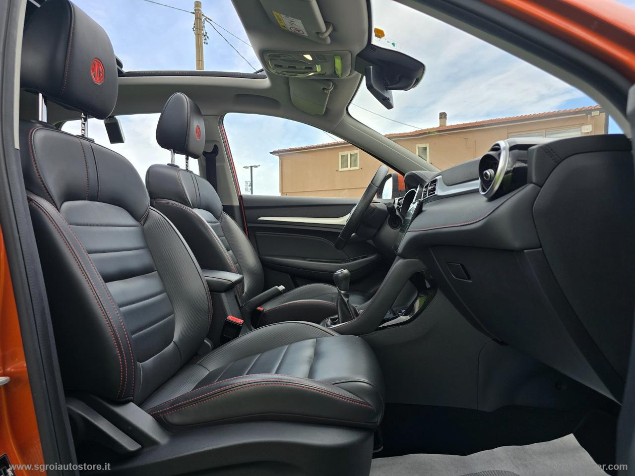 MG ZS 1.0T-GDI Luxury TETTUCCIO