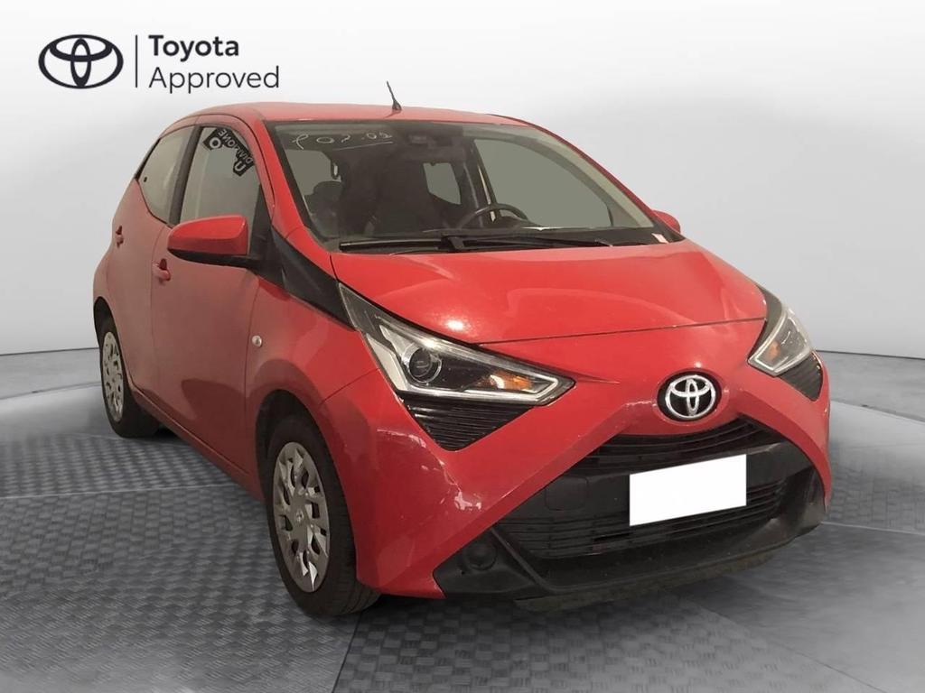 Toyota Aygo 5 Porte 1.0 VVT-i x-play
