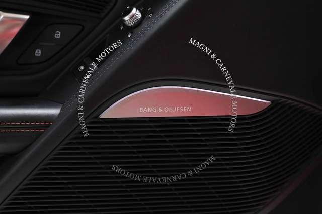 Audi R8 SPYDER PLUS|FULL CARBON PACK|BANG&OLUFSEN|CARBO