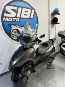 Piaggio MP3 300