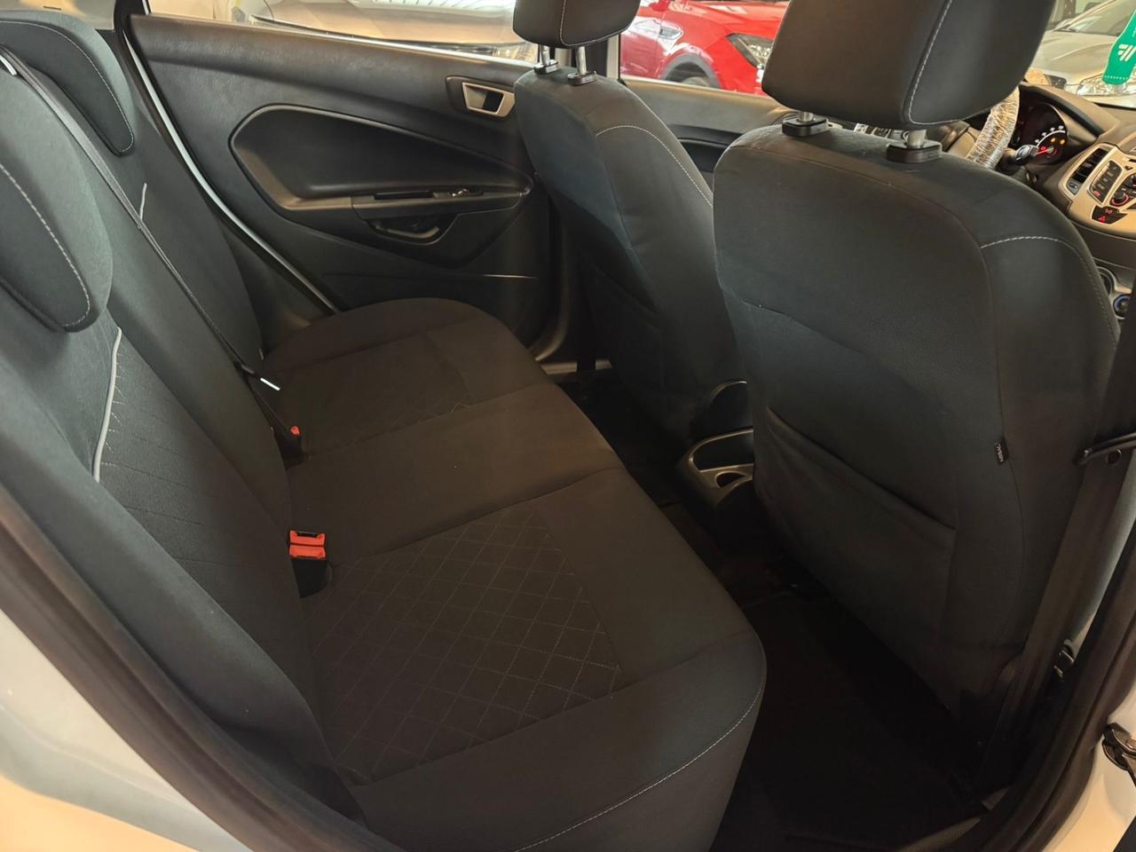 Ford Fiesta 1.4 5 porte Bz.- GPL Titanium