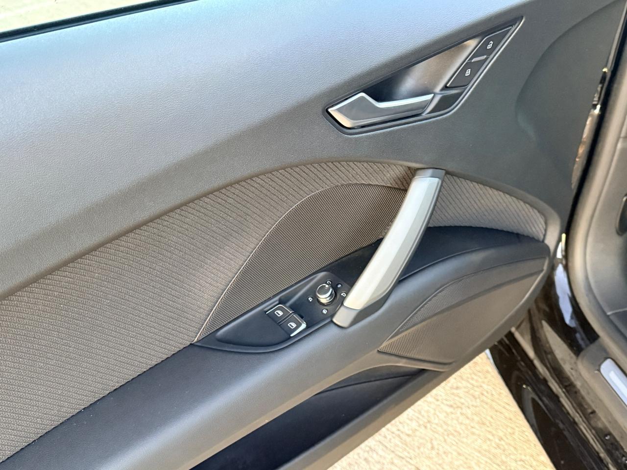 Audi TT 40TFSI S-TRONIC “UNIC.PROP” “28.000km”