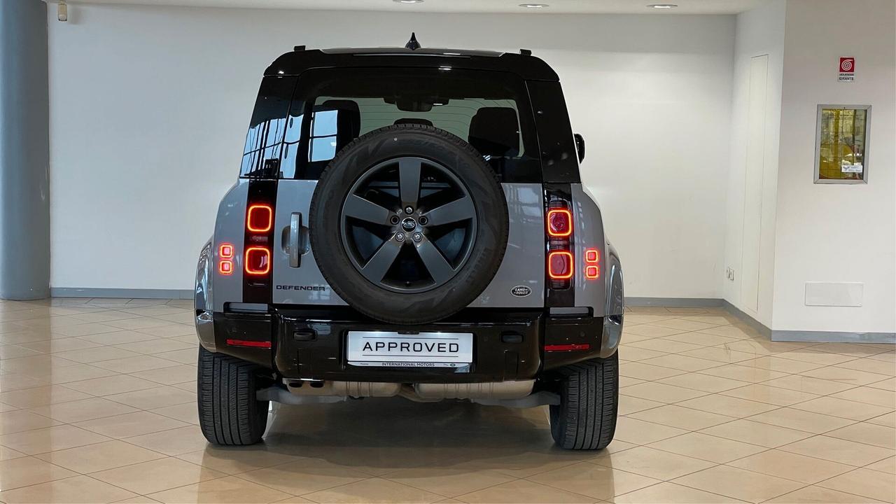 Land Rover Defender 110 3.0D I6 300 CV AWD Auto X-Dynamic SE