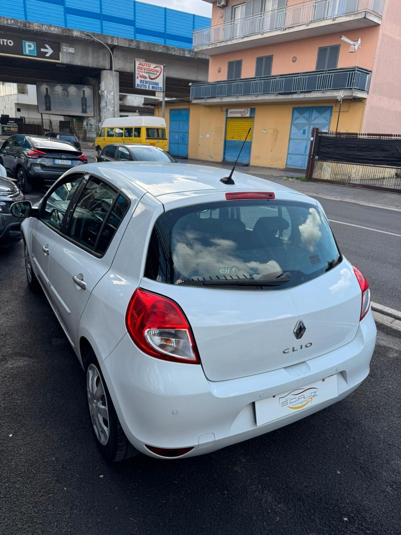 Renault Clio 1.2 16V 5 porte GPL Dynamique