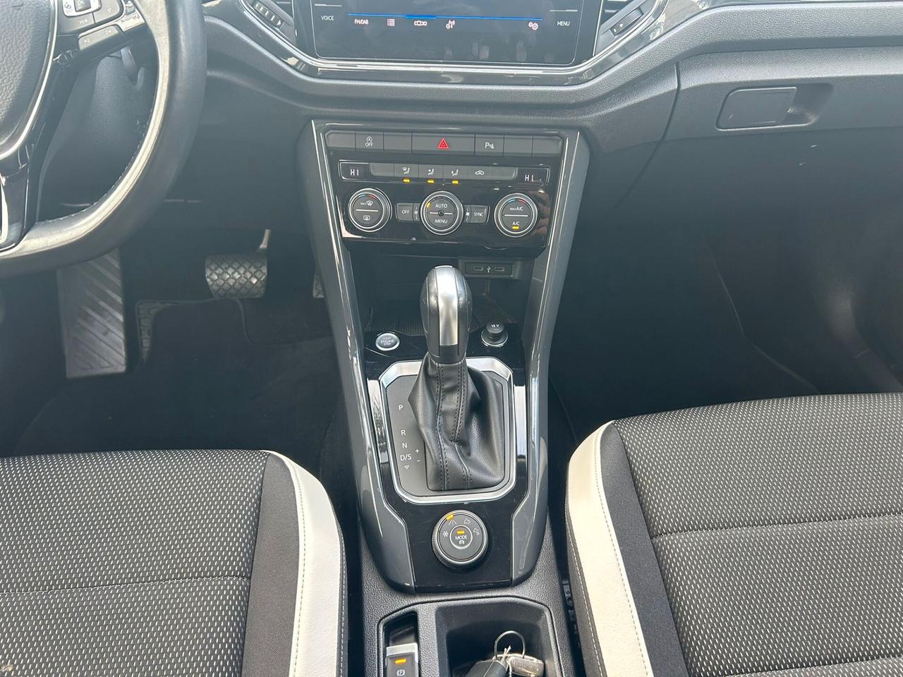 Volkswagen T-Roc 2.0 TDI Advanced 150CV DSG 4Motion App Cockpit USB