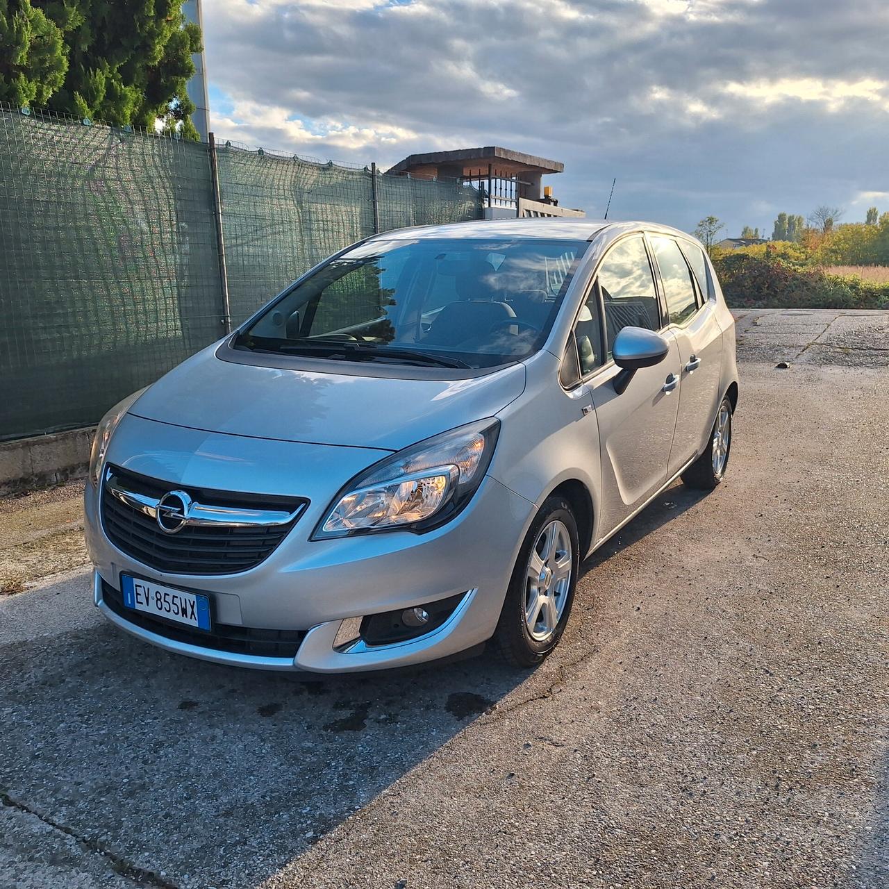 Opel Meriva Garanzia 12 mesi
