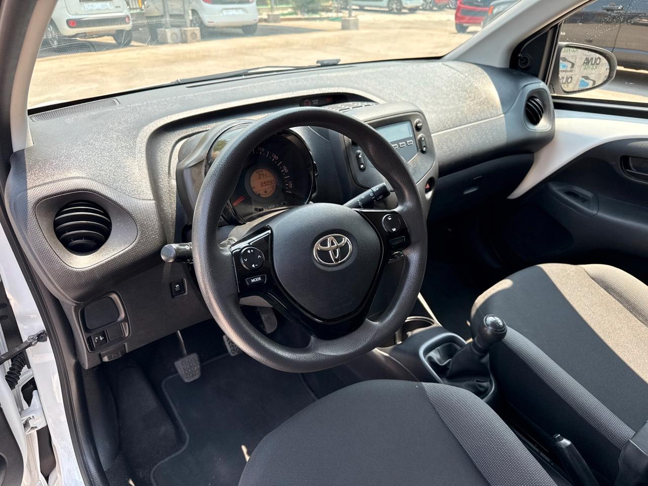 Toyota Aygo 1.0 VVT-i 72 CV 5 porte