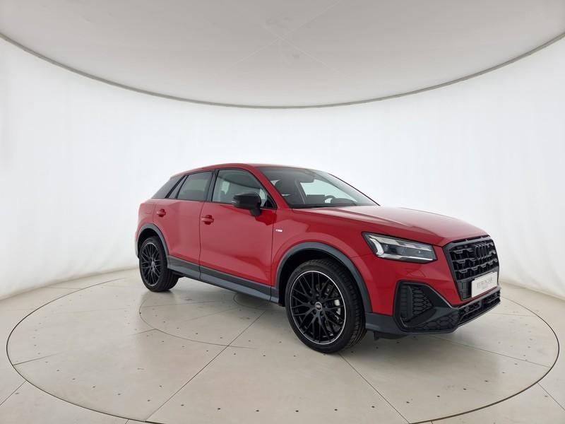 Audi Q2 35 1.5 tfsi identity black s-tronic