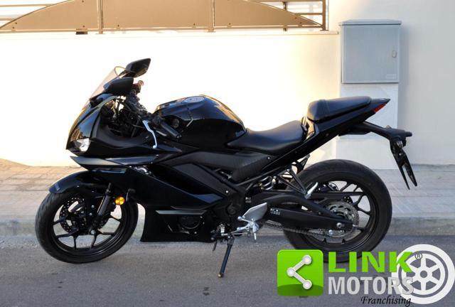 YAMAHA YZF R3 Pari al Nuovo