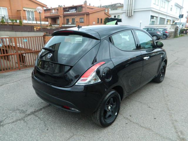 LANCIA Ypsilon 1.0 Hybrid 70CV - UNIPRO TAGLIANDATA