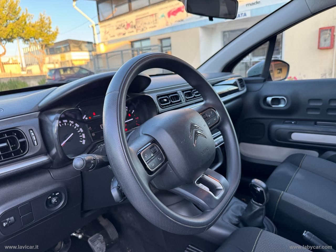 CITROEN C3 PureTech 83 S&S Shine Pack