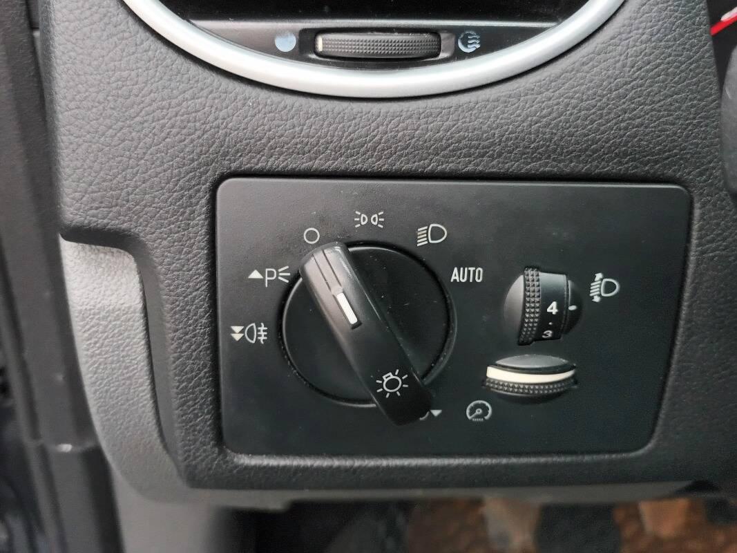 Ford Focus 1.6 tdci Titanium 110 cv