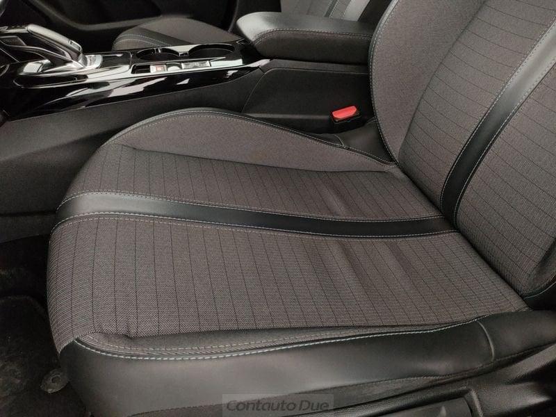 Peugeot 2008 2008 1.2 puretech Allure s&s 130cv eat8