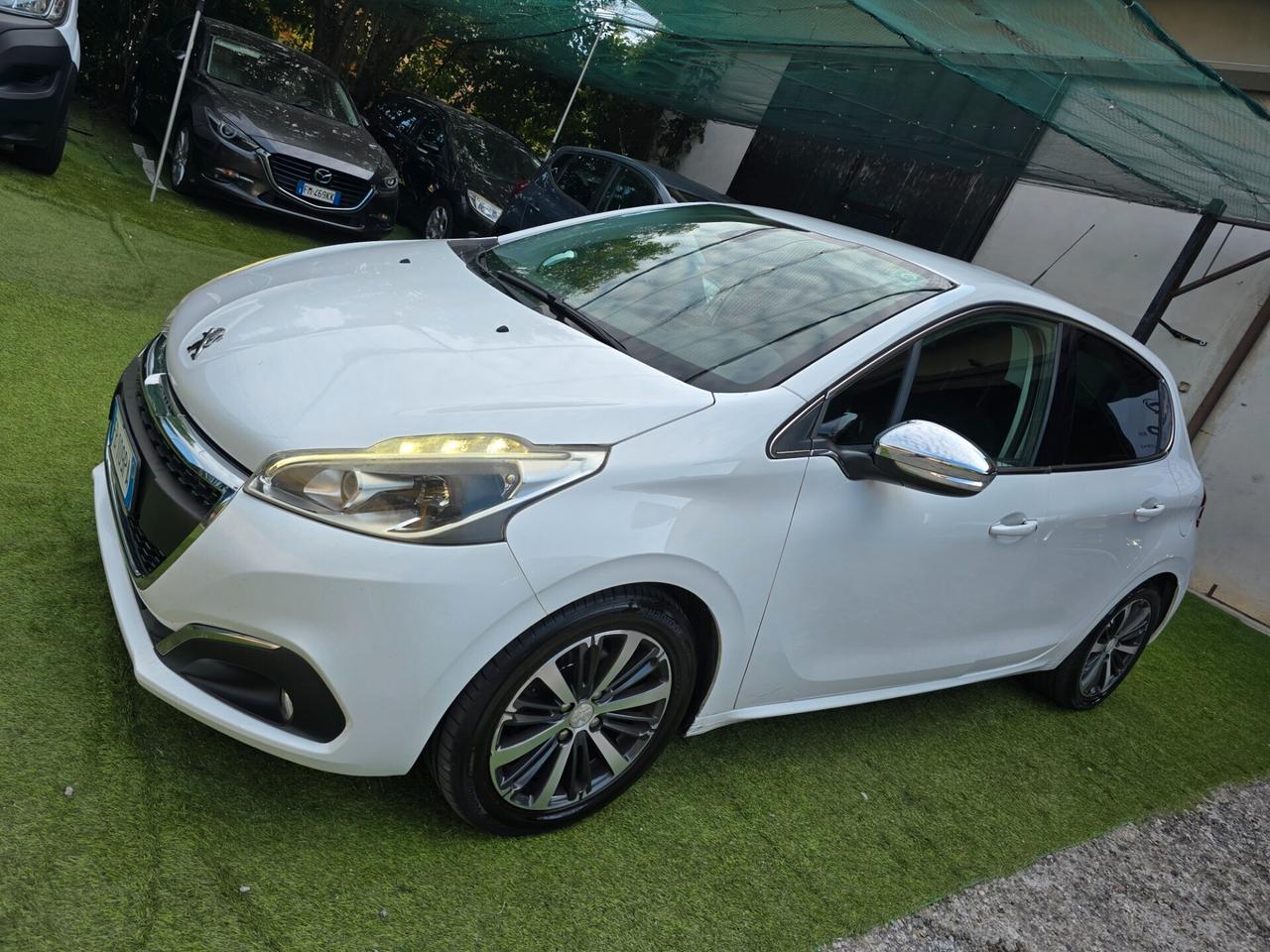 Peugeot 208 1.6HDI 100CV Allure EURO6-2015