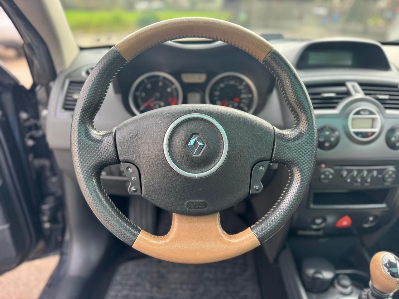 Renault Mégane C-C 1.5 dCi/105CV Luxe