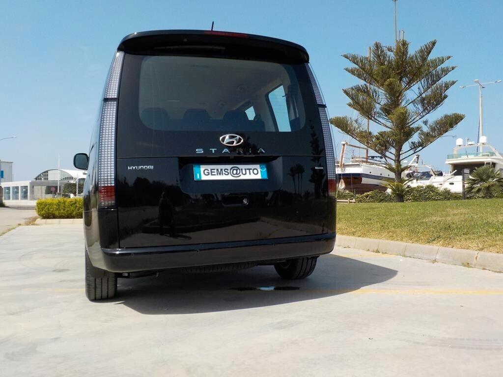 Hyundai Staria 2.2 CRDi 177cv AWD AT Minivan 9 posti Passo Lungo