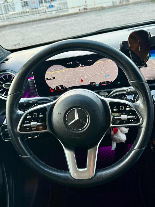 MERCEDES-BENZ A 180 d Automatic Business Extra