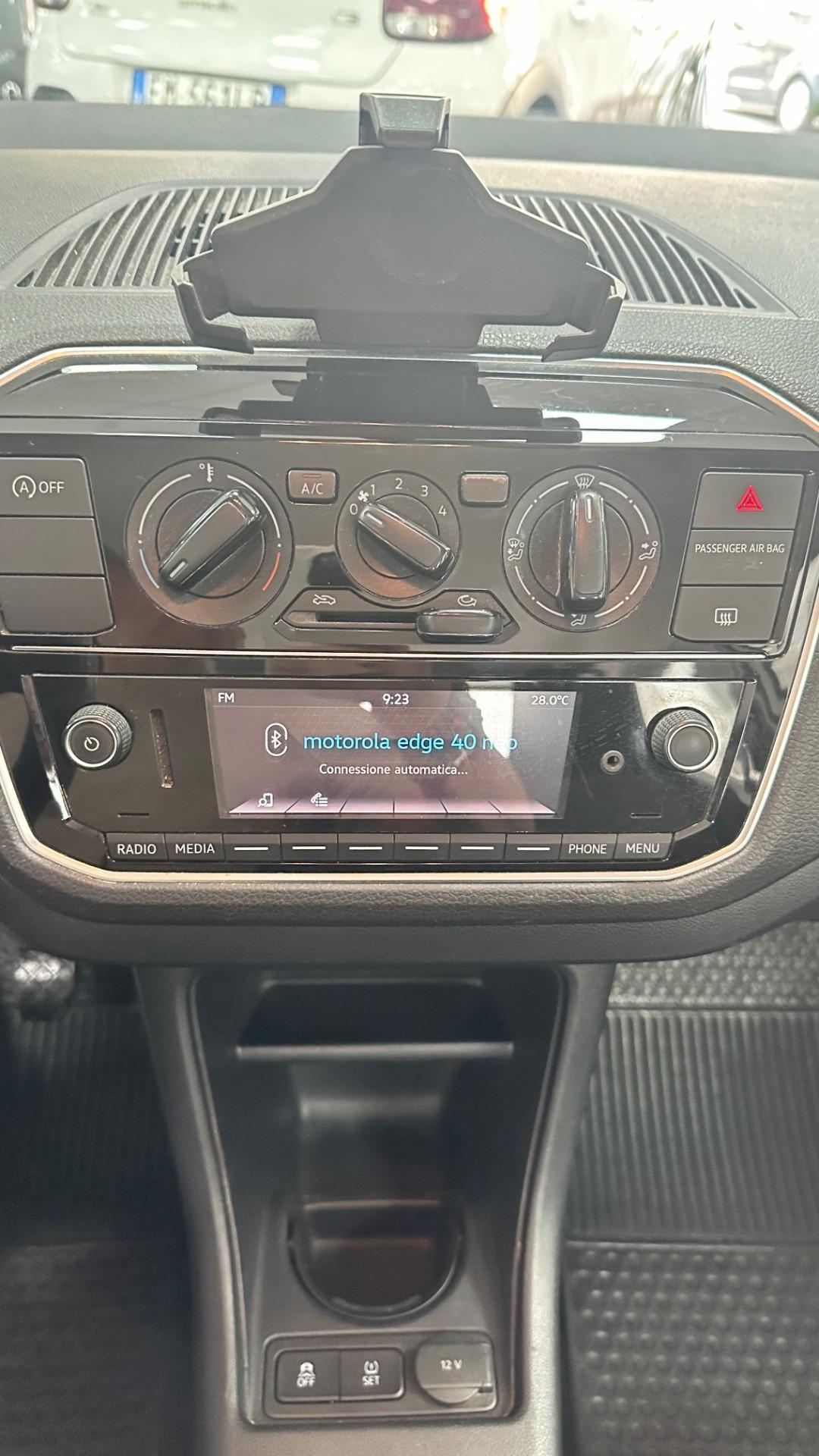 Volkswagen up! 1.0 3p. eco take up! BlueMotion Technology