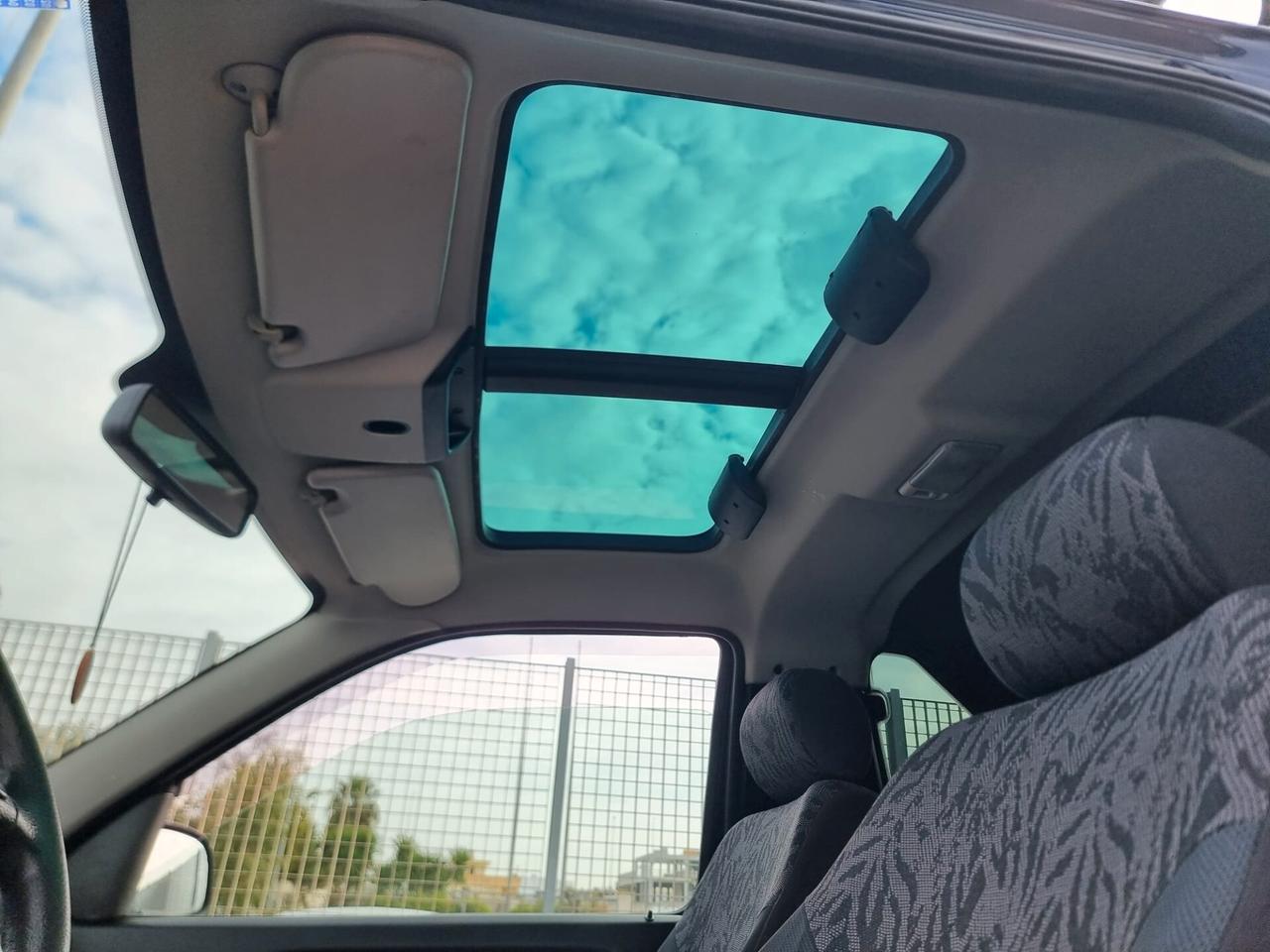 Land Rover Freelander 2.0 Td4 16V cat 3p. Softb. SE