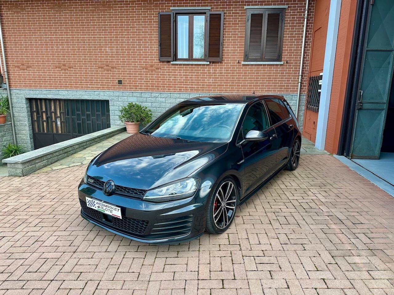 Volkswagen Golf GTD 2.0 TDI DSG 185cv