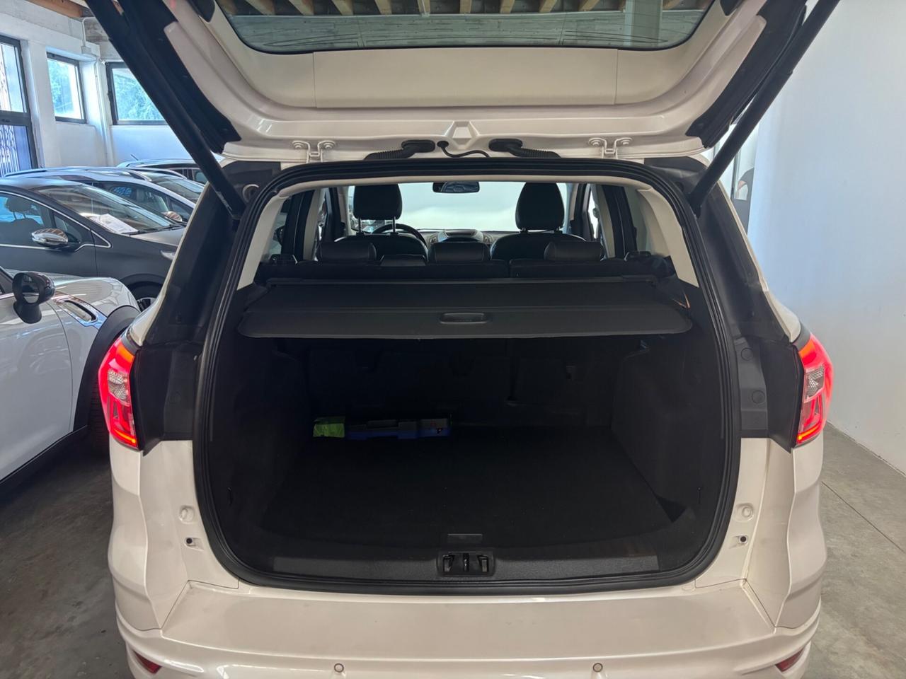 Ford Kuga 2.0 TDCI Vignale 4WD|FULL OPT|