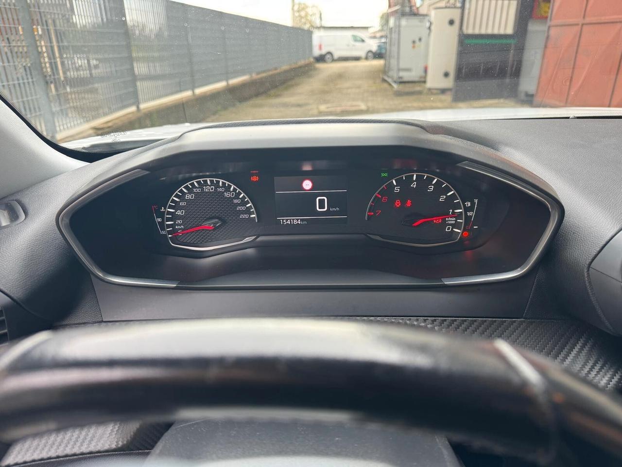 Peugeot 2008 BlueHDi 110 S&S Active Pack