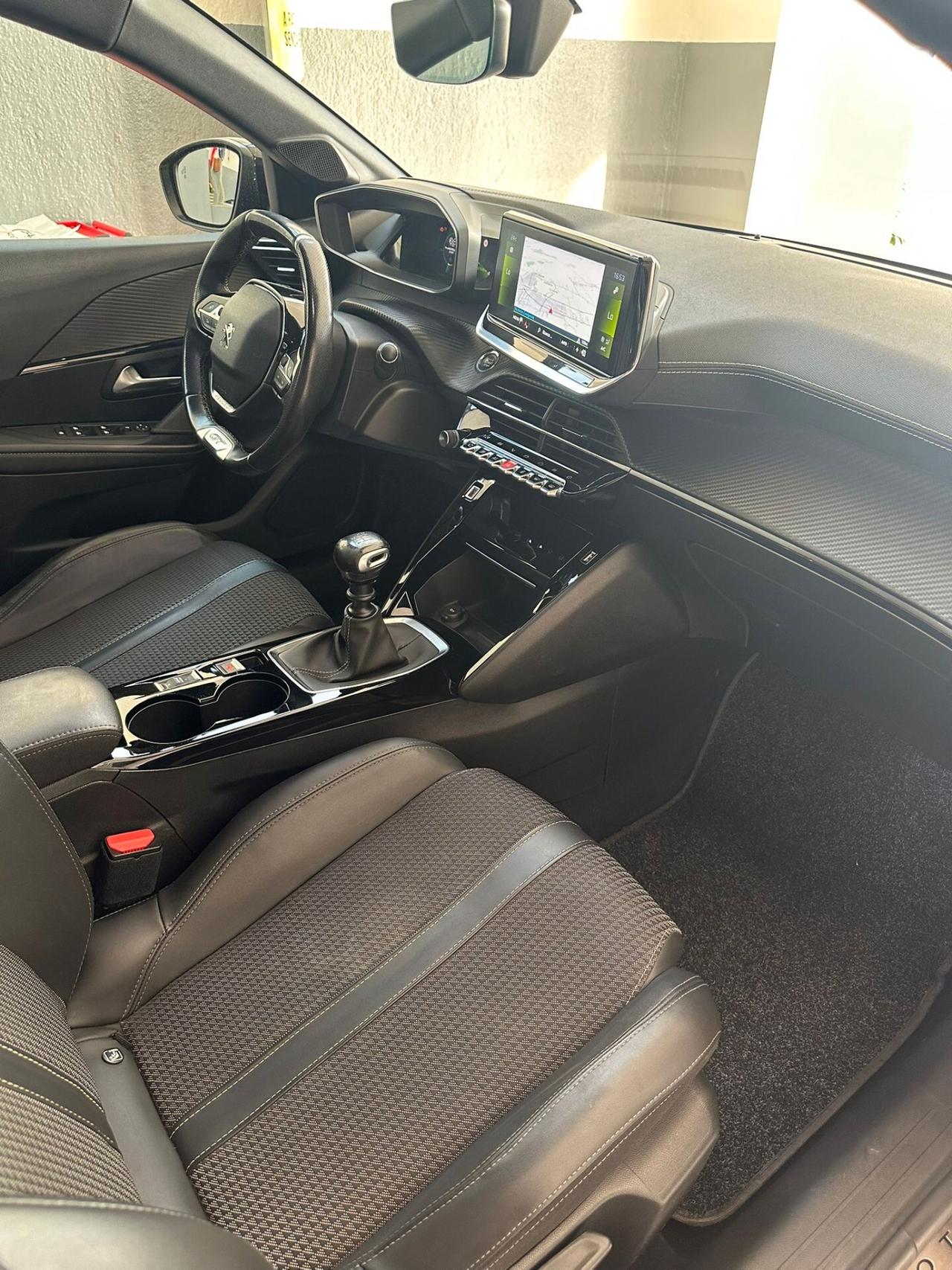 Peugeot 208 PureTech 100 Stop&Start 5 porte GT Line