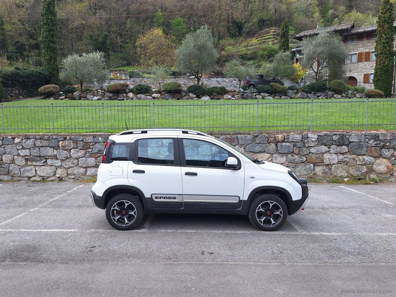 FIAT Panda Cross 0.9 TwinAir Turbo S&S 4x4 NEOPATENTATI