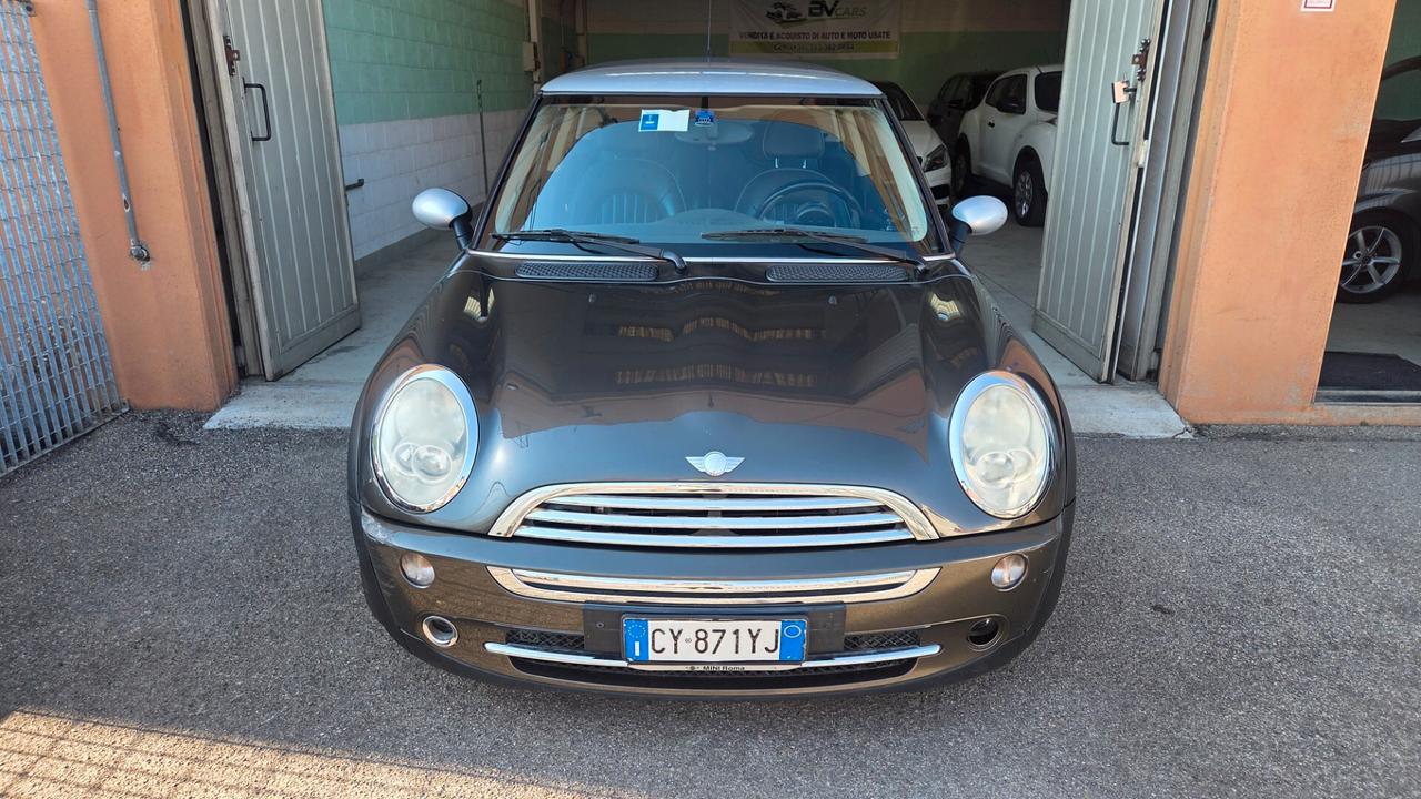 Mini 1.6 16V One de luxe