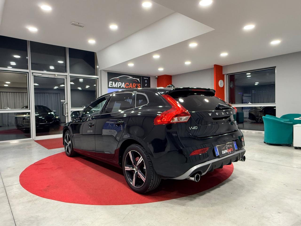 Volvo V40 D3 R-DESIGN