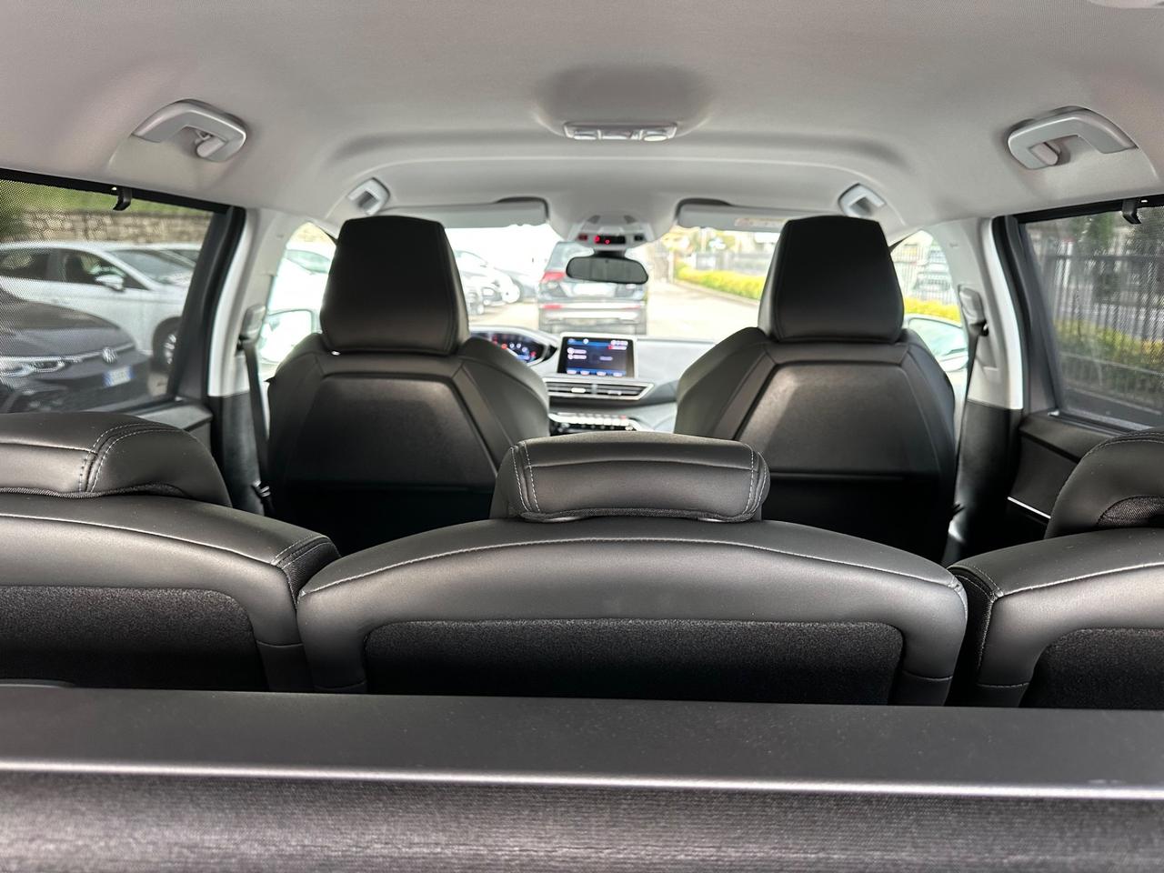 Peugeot 5008 BlueHDi 130 S&S EAT8 Crossway