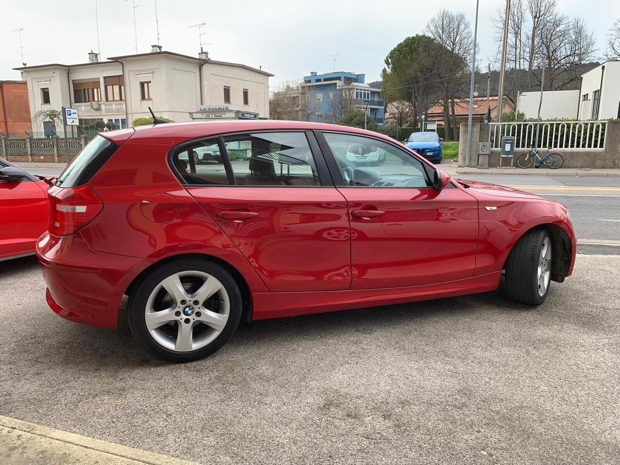 Bmw 116i cat 5 porte Neopat. Ok immatricolazione