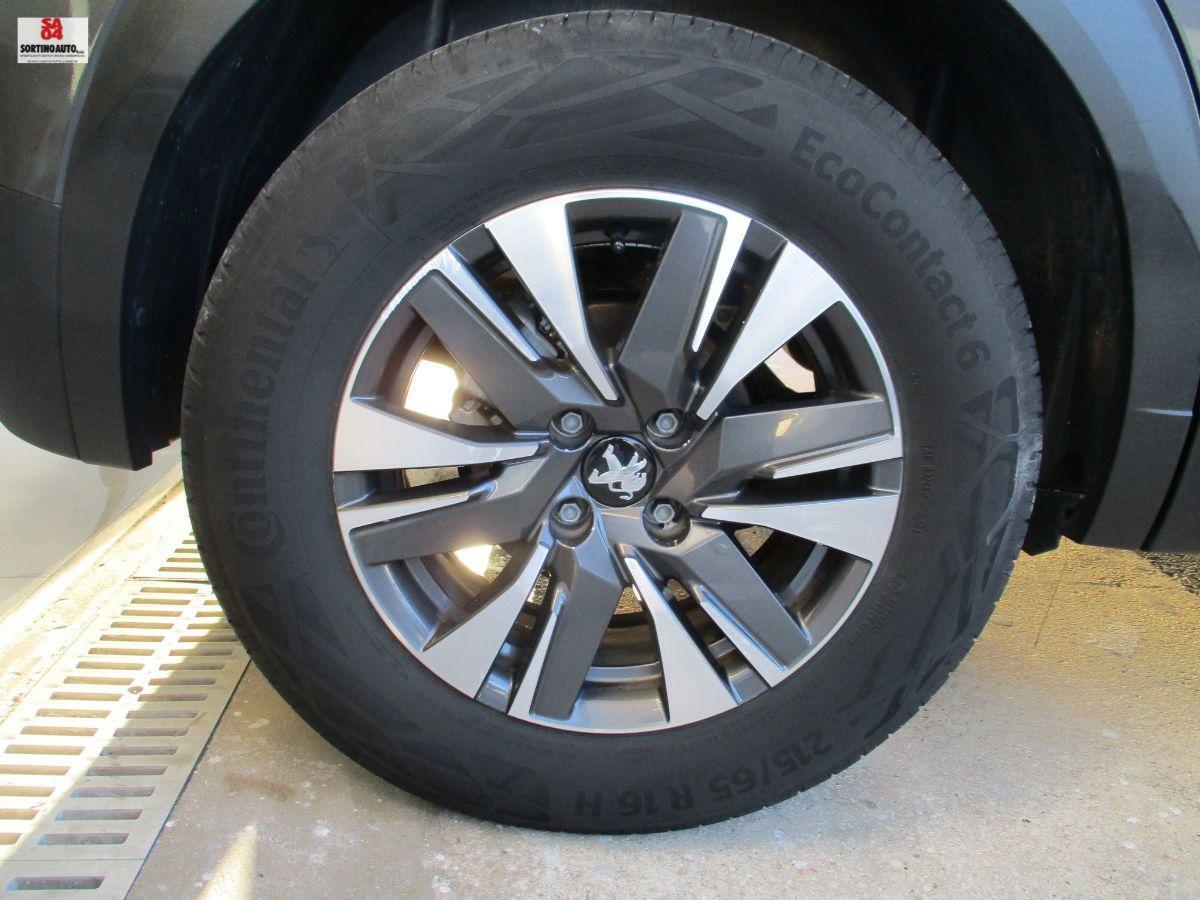 PEUGEOT 2008 P.Tech 100 S&S Allure Pack KM40000