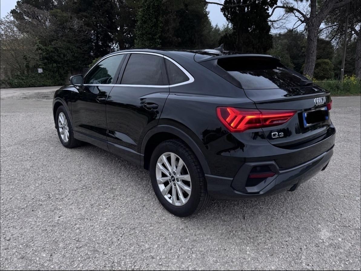 Audi Q3 SPB 35 TDI S tronic Business Plus