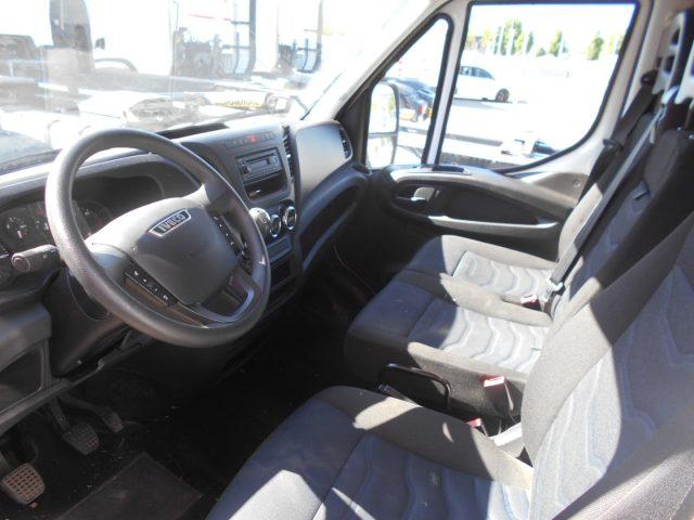 IVECO DAILY CABINATO