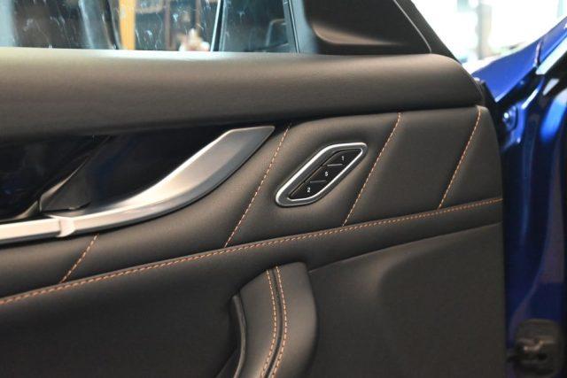 MASERATI Levante 3.0V6 MODENA 350CV F1 TET.21"RADAR CAM360°STRAFULL