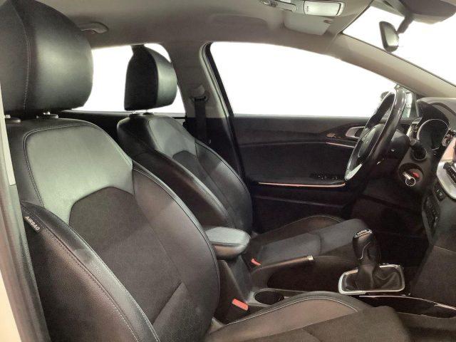 KIA XCeed 1.5 T-GDi 160 CV MHEV iMT Business