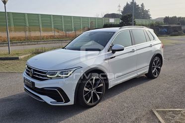 VOLKSWAGEN Tiguan 2.0 TDI 200 CV SCR DSG 4MOTION R-Line