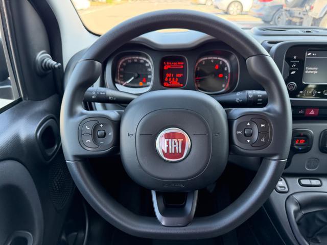 FIAT Panda 1.0 HYBRID CITY LIFE+CLIMATRONIC+SCHERMO+5POSTI