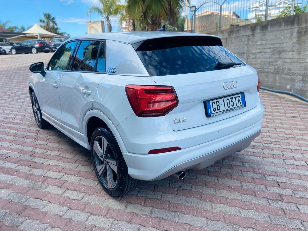 Audi Q2 30 1.6 tdi 116cv S-Tronic Admired