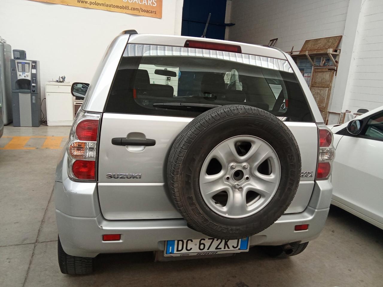 Suzuki Grand Vitara 1.9 DDiS 3 porte/4X4/PROBLEMI MOTORE/