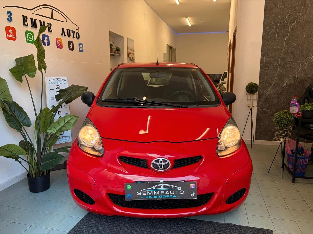 Toyota Aygo 1.0 VVT-i 68Cv Now 12 MESI DI GARANZIA