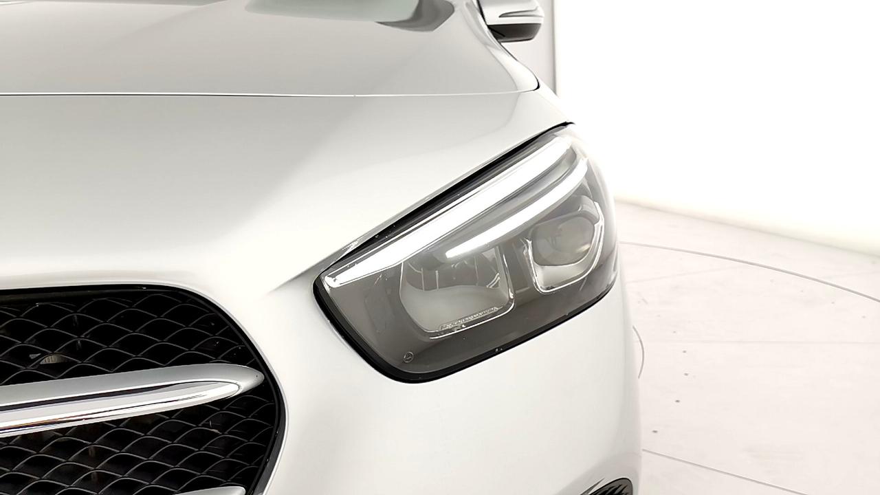 Mercedes-Benz Classe B - W247 2018 - B 180 Sport Plus auto