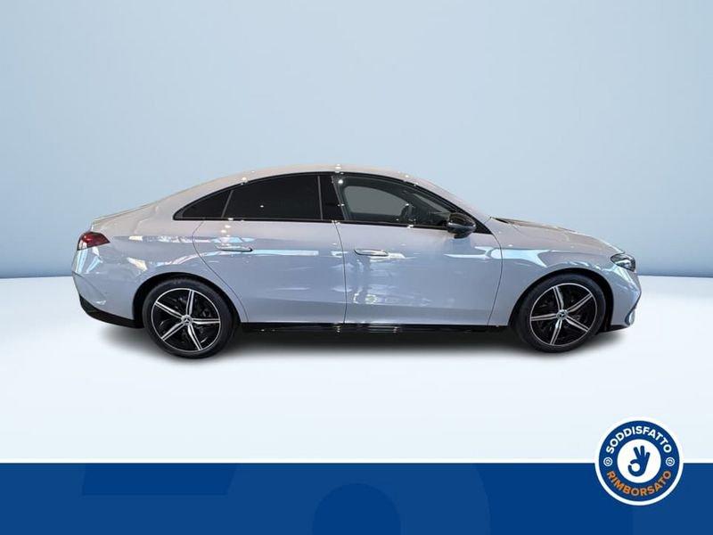 Mercedes-Benz CLA 200 Automatic Coupé AMG Line Premium