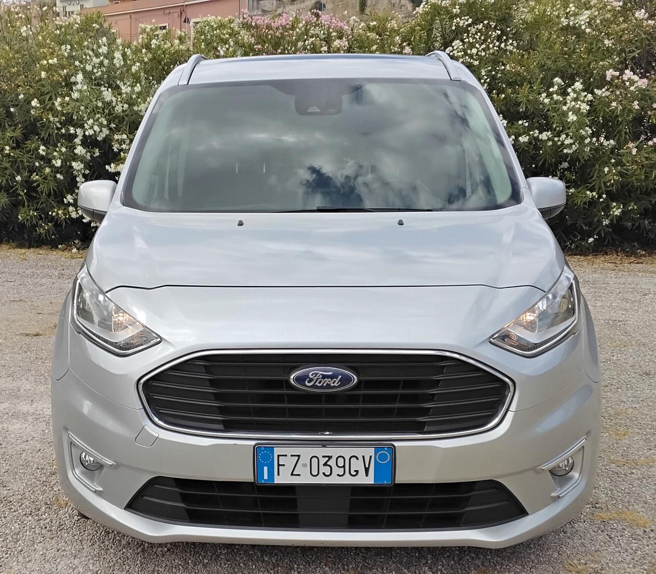 Ford Tourneo Connect Tourneo Connect 1.5 TDCi 120 CV Titanium 7 POSTI