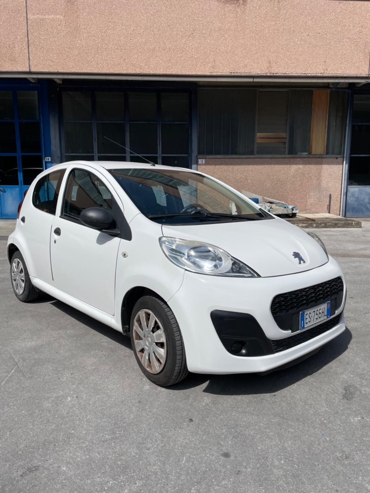 Peugeot 107 1.0 68CV 5p. Active 2Tronic