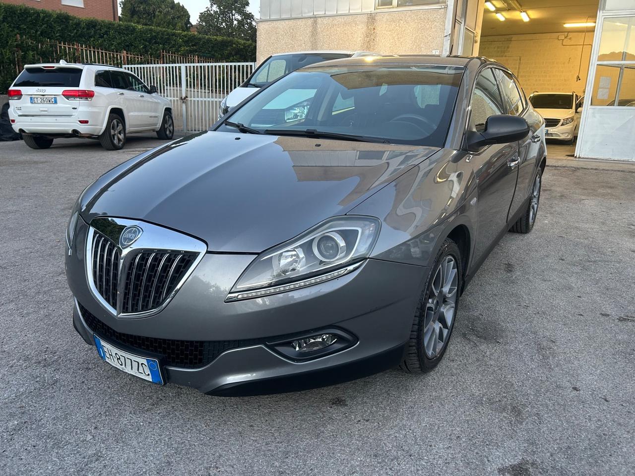 Lancia Delta 2.0 MJT DPF Platinum 165CV