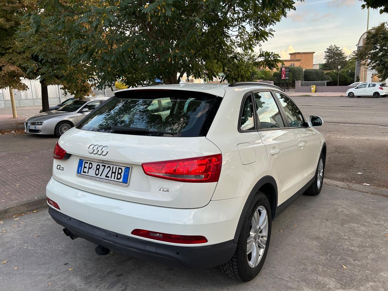 Audi Q3 TDI KM.80.000! Gancio traino