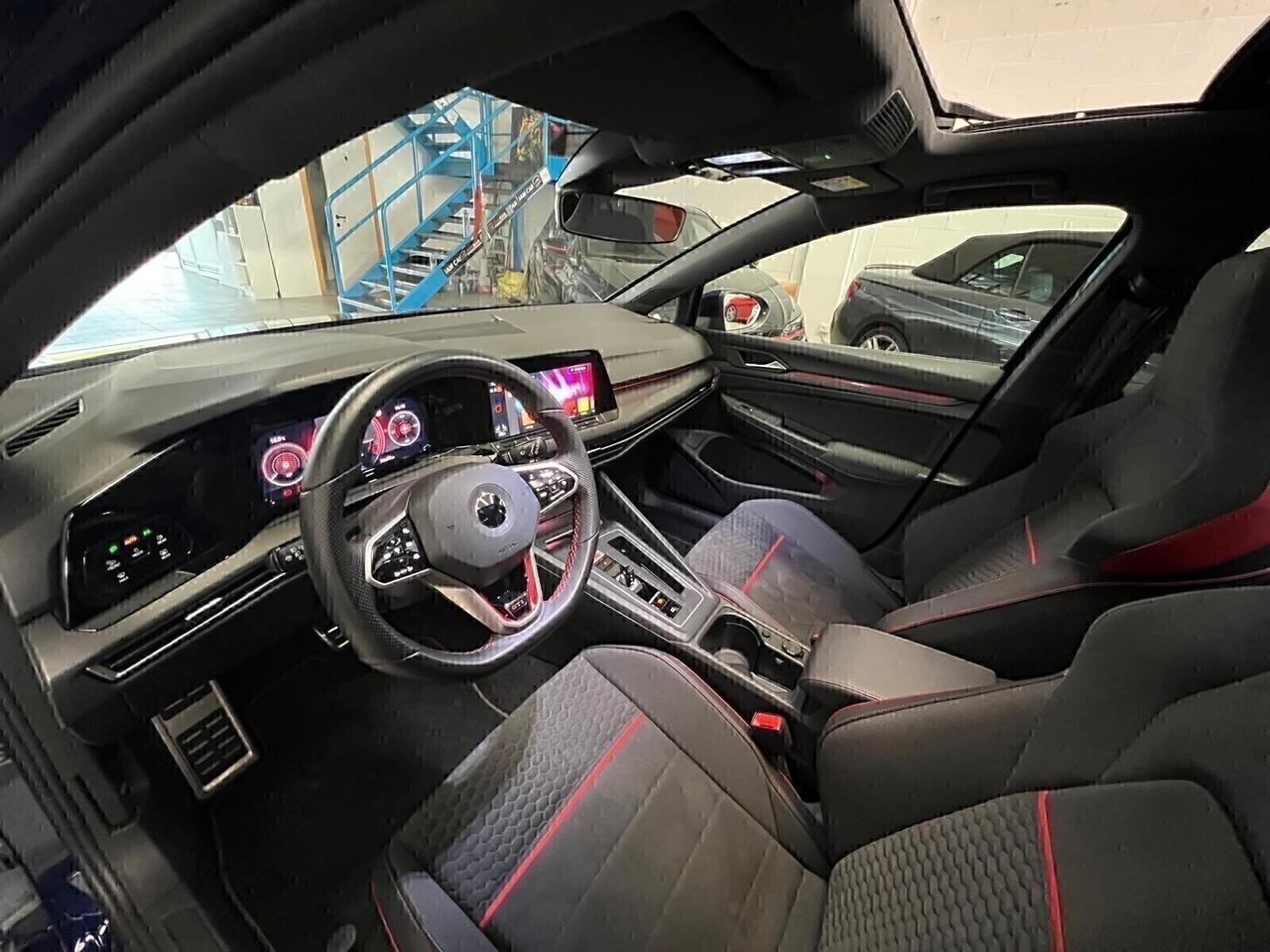 Volkswagen Golf GTI Golf 2.0 TSI GTI DSG Clubsport 45 300CV