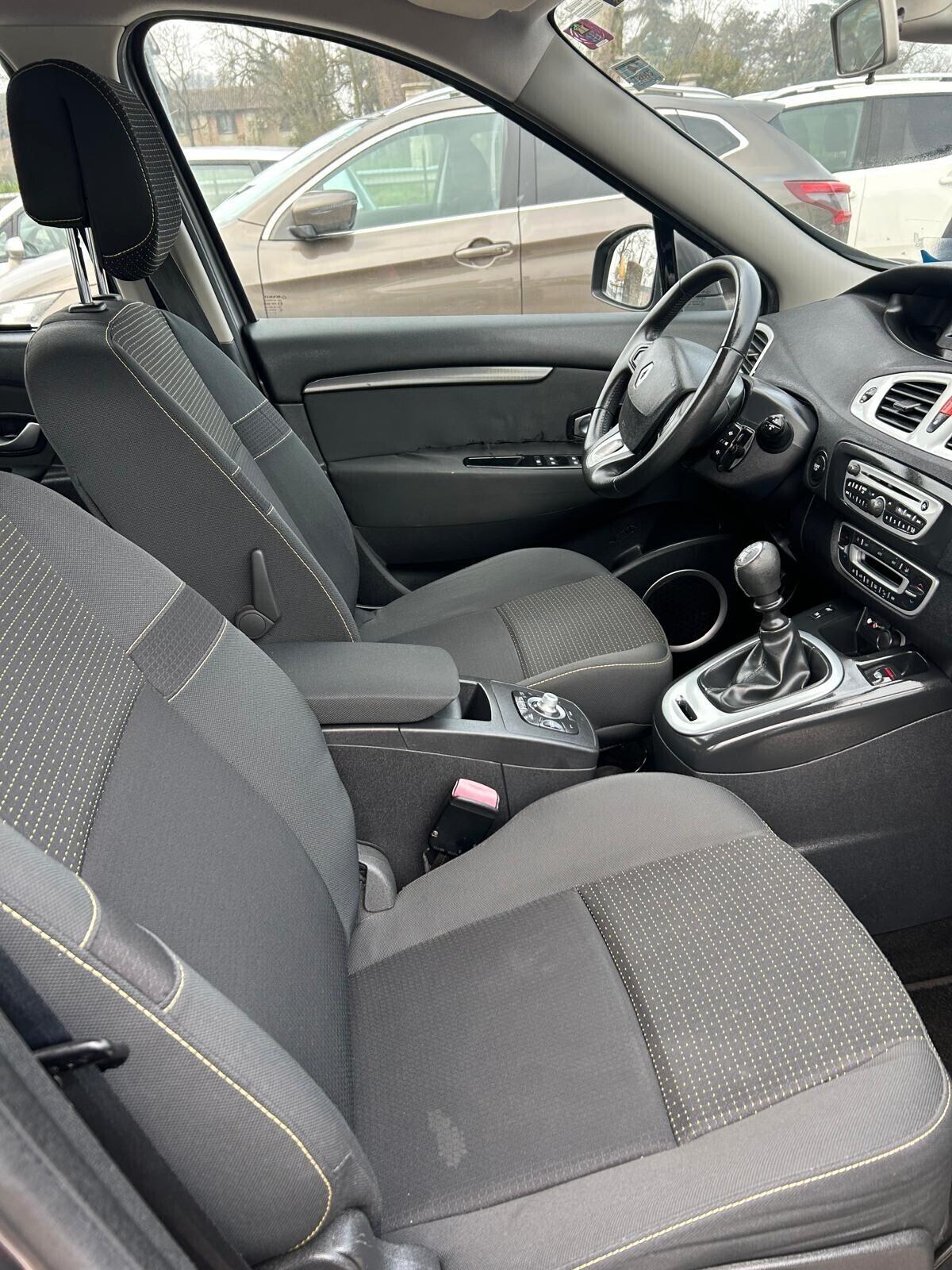 Renault Scenic Scénic X-Mod 1.4 TCe Luxe 5 porte ok neo patentati